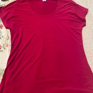 Red silky tee, stretchy material